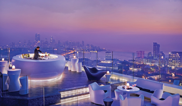 Aer is Mumbai's swankiest rooftop bar © The Four Seasons