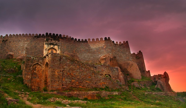 golkonda_fort__hyderabad___snehit__shutterstock_-_resized