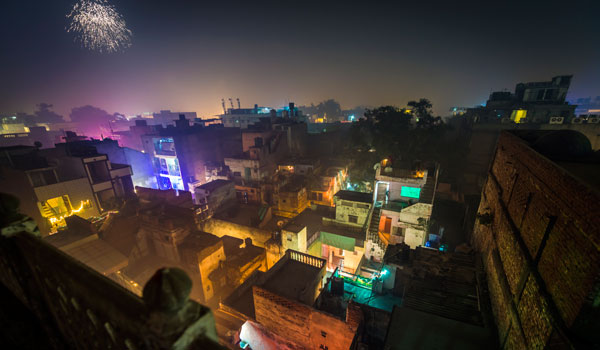 greaves_diwali_fireworks-in-delhi_credit-istock_thinkstock