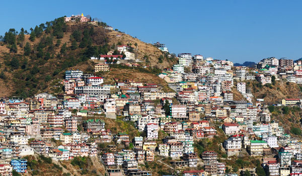 greaves_waddington_shimla-himalayan-village_credit-shutterstock-user-rafal-cichawa