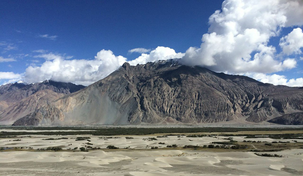 ladakh-trek-_-mountain