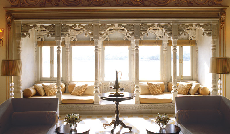 Honeymoon destinations in India | Taj Lake Palace