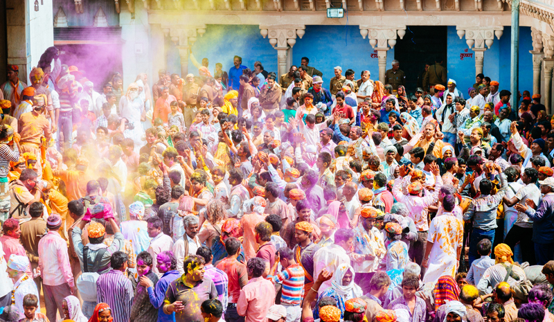 Indian Festivals | Holi Crowd