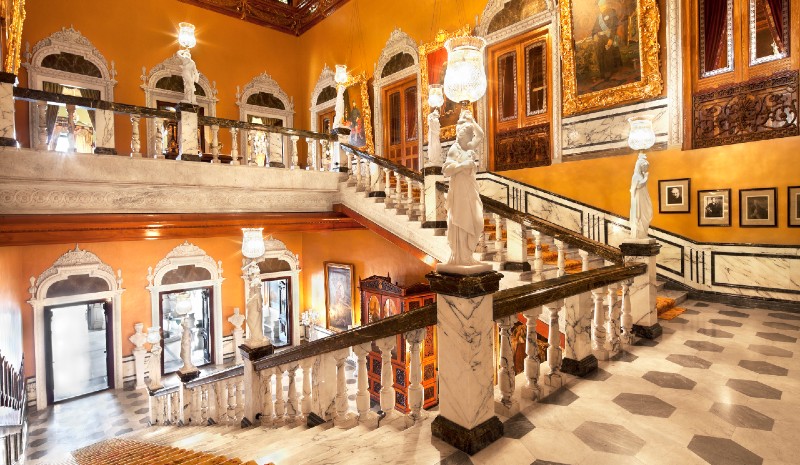 16 Indian Experiences | Taj Falaknuma Palace