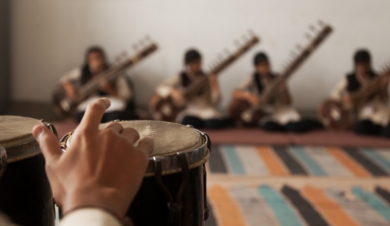 25 Indian Experiences | Sitar lesson