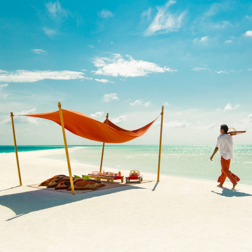 picnic on cocoa sandbank