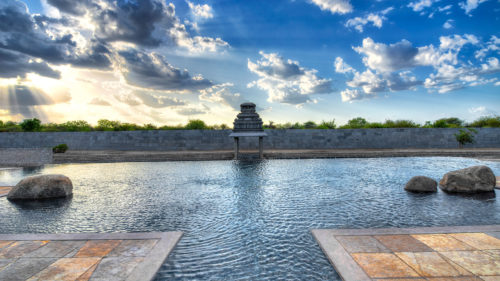 Orange County, Hampi pool view