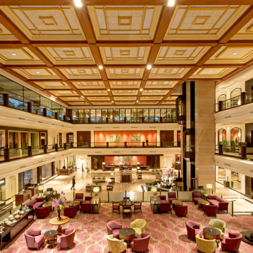 taj-lands-end-mumbai-lobby