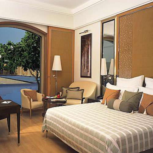 Trident Gurgaon bedroom